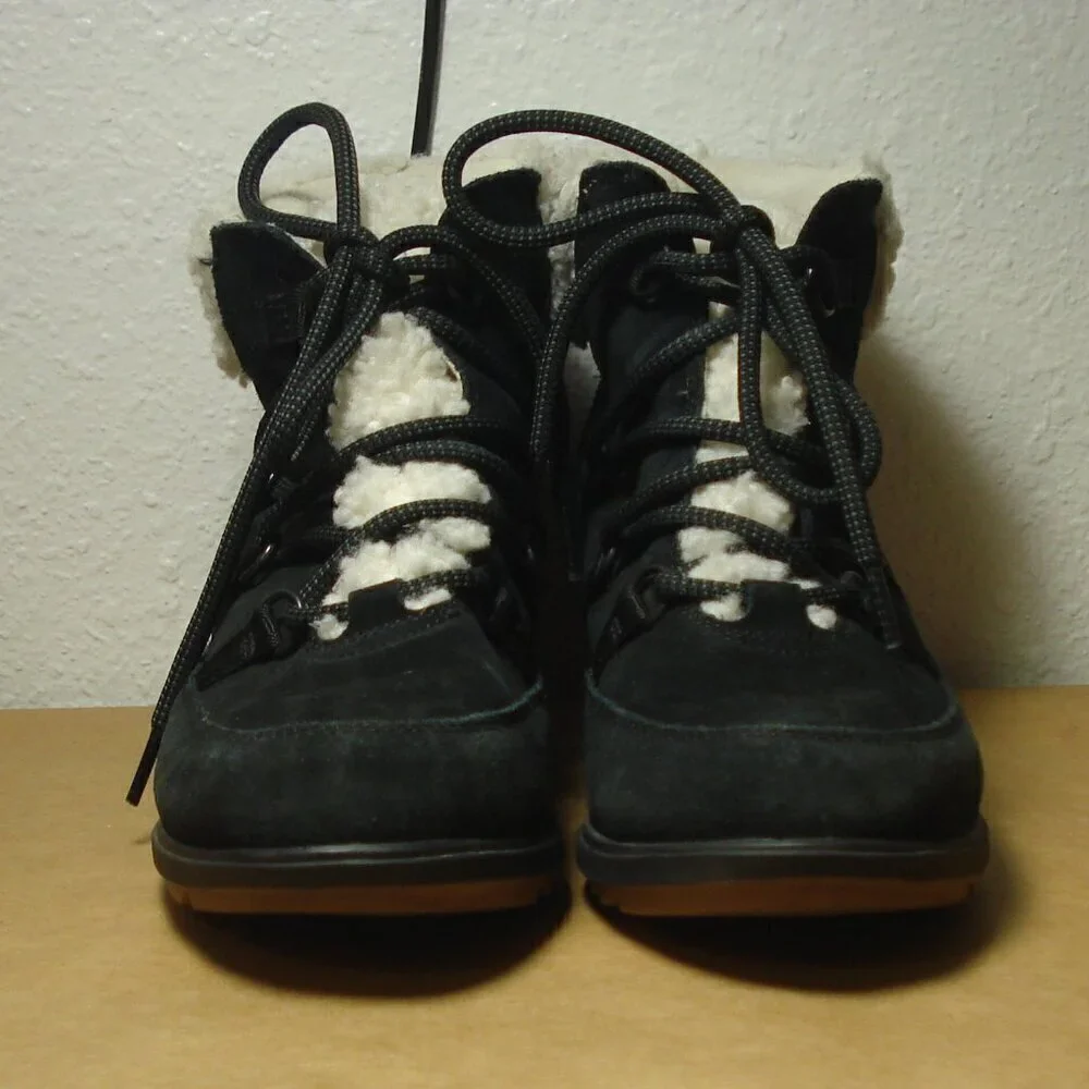 Sorel Boots EVIE Wedge Booties Women's Size 10 Black Cozy Lace Up 41eu